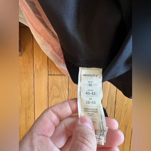 Marika - Black High-Waisted Leggings - Picture 2 of 4